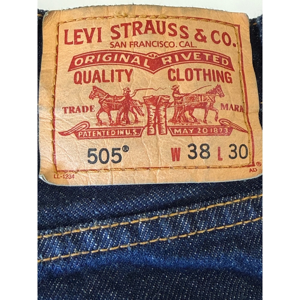 Levis 505 Regular Fit Jeans Mens 38x30 Dark Wash Straight Leg Denim Indigo - Picture 3 of 9